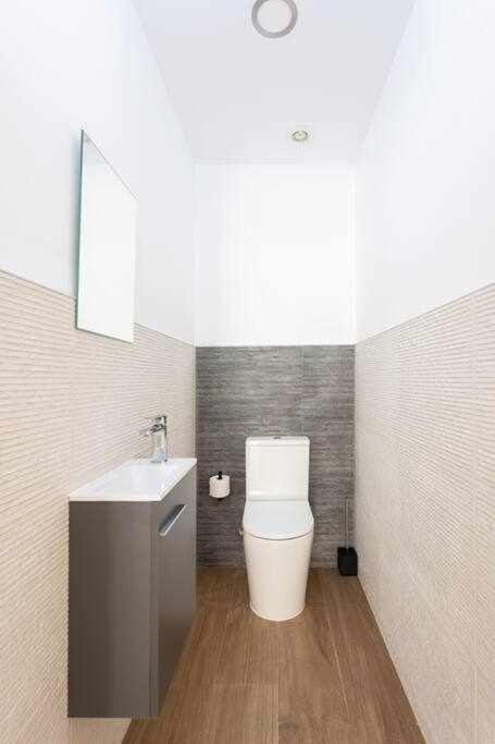 Sunnyland Santa Cruz Loft Parking Apartman Kültér fotó